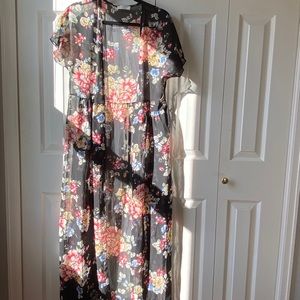 Floral sheer kimono